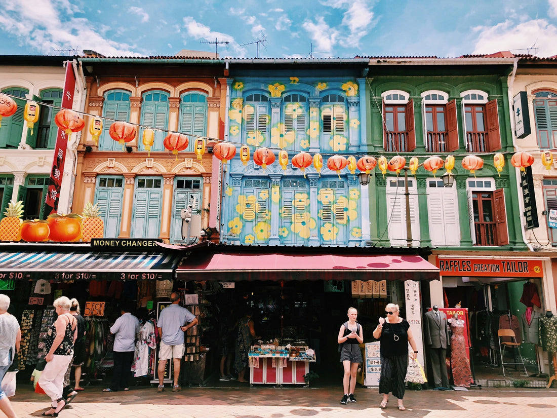 Why Singapore Is One of the Best Places to Source Oud - The Oud Trader
